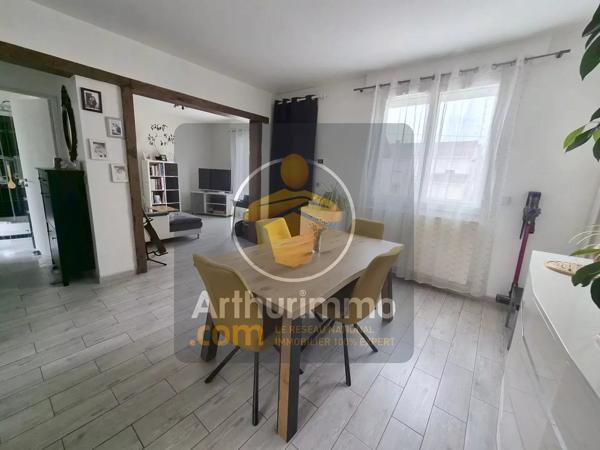 Vente                                                      Maison
                        
                     5 pièces                      108 m2                     à Ormesson-sur-Marne