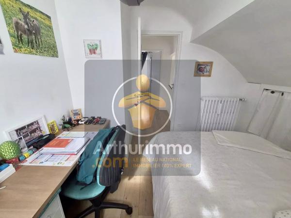 Vente                                                      Maison
                        
                     5 pièces                      108 m2                     à Ormesson-sur-Marne