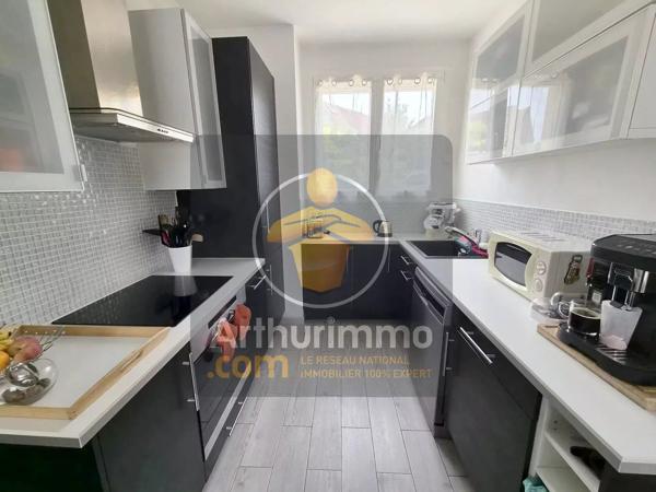 Vente                                                      Maison
                        
                     5 pièces                      108 m2                     à Ormesson-sur-Marne