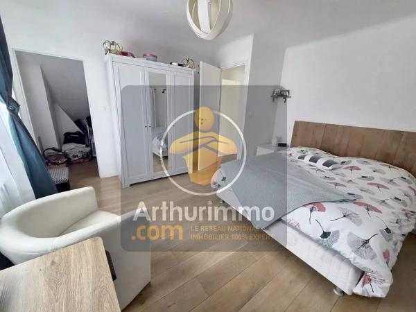 Vente                                                      Maison
                        
                     5 pièces                      108 m2                     à Ormesson-sur-Marne