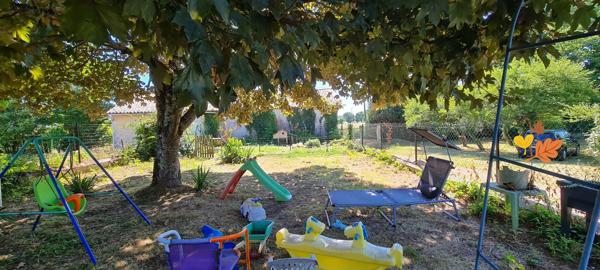 Maison avec garage attenant, véranda et grange – 175 m² – 6 pièces