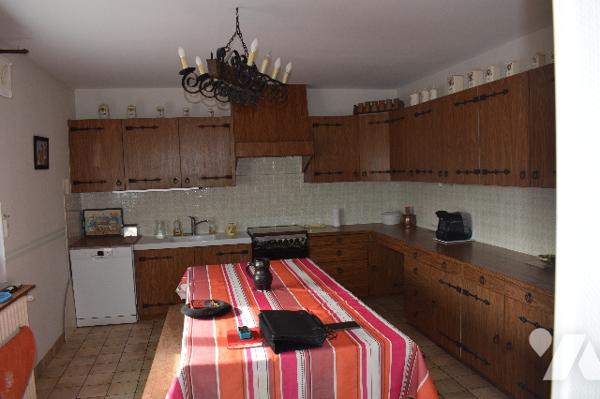 Maison située à RUFFEC