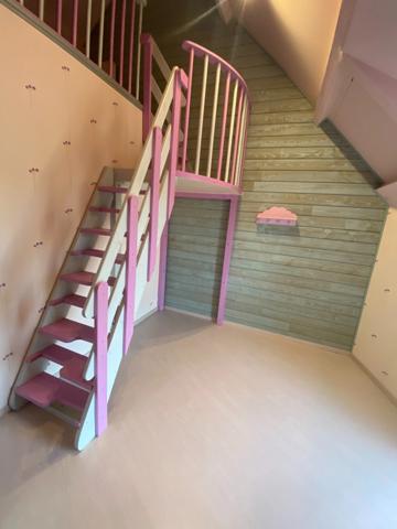 MAISON FAMILIALE imaginée par D. Rougé, Architecte