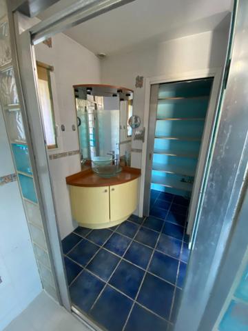 MAISON FAMILIALE imaginée par D. Rougé, Architecte