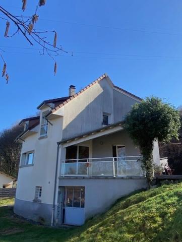 MAISON FAMILIALE imaginée par D. Rougé, Architecte