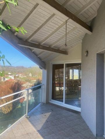 MAISON FAMILIALE imaginée par D. Rougé, Architecte