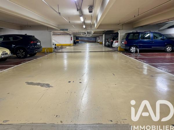 Parking à vendre 12 m² Paris 13