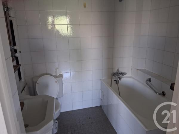 Appartement F1 à vendre  1 pièce - 40,96 m 2   PARIS  - 75016