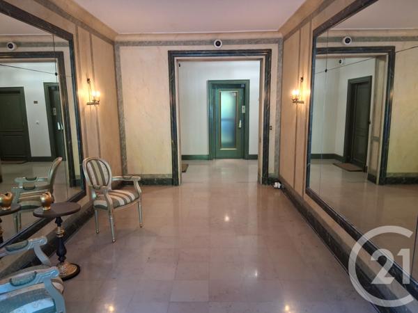 Appartement F1 à vendre  1 pièce - 40,96 m 2   PARIS  - 75016