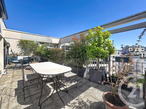 Appartement F2 à vendre  2 pièces - 37 m 2   PARIS  - 75018
