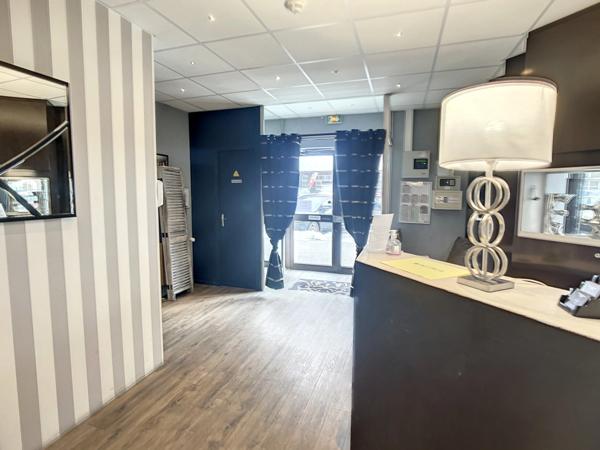 Dpt Savoie (73), à vendre MODANE - MURS et FONDS de COMMERCE Hôtel 18 chambres + 1 appartement de fonction + combles aménageables