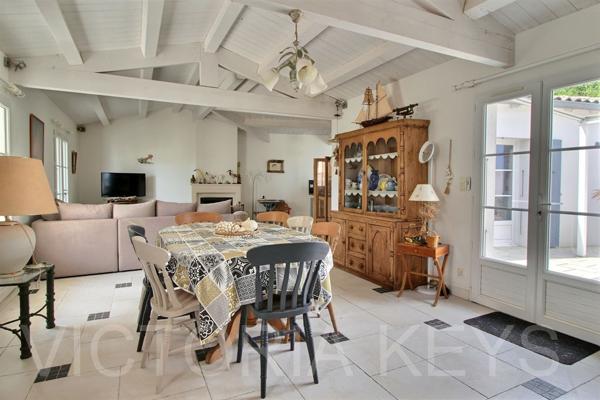 Maison à vendre de plain-pied- 3 chambres- Le Bois-Plage-en-Ré