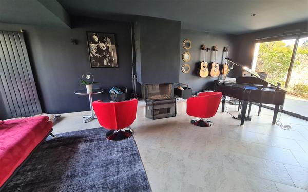 Maison 9 pièces - 252 m² Bien prestige