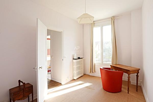 Maison de 136,21m²-Nanterre proche centre €846 450 ** - Référence 15352