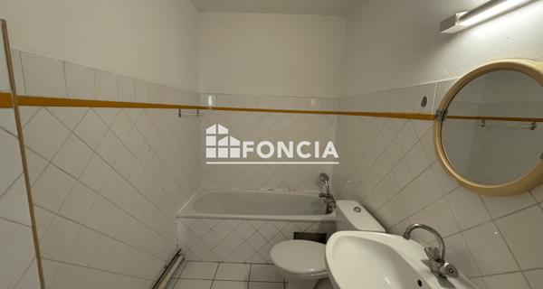 À vendre Studio 26.63 m² - Agen 47000