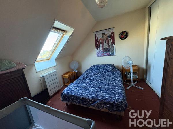 Maison à vendre à Châteaudun - 4 pièces avec garage et panneaux solaires