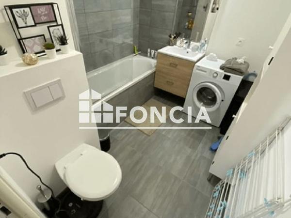 Location Studio 30.9 m² - 1 RUE ANGELA DAVIS Lens 62300