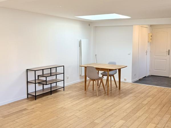 Montreuil (93100) Montreuil centre – Dernier étage au calme avec potentiel terrasse 50 m² validé