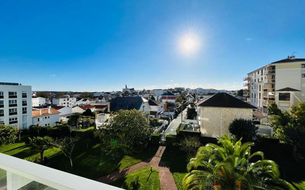 Appartement à vendre    4 pièces • 107,12 m2 Royan