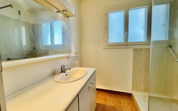 Appartement à vendre    4 pièces • 107,12 m2 Royan