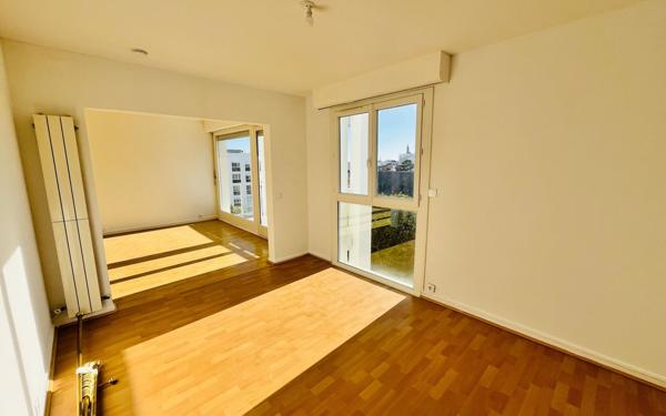 Appartement à vendre    4 pièces • 107,12 m2 Royan