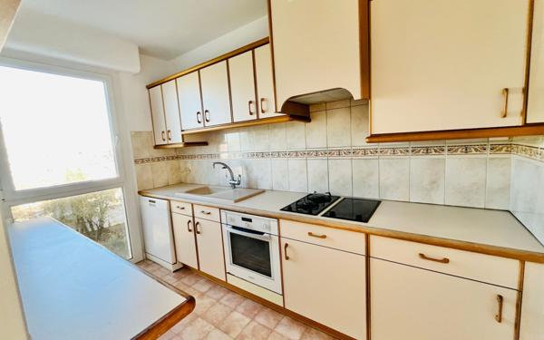 Appartement à vendre    4 pièces • 107,12 m2 Royan