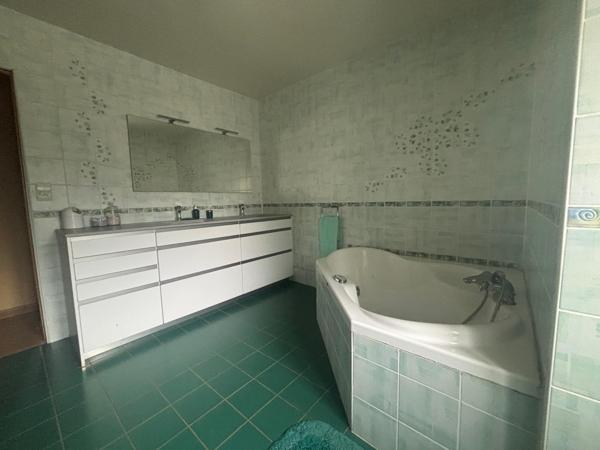 Maison à CARO, 56140 - 7 pièces 160m²