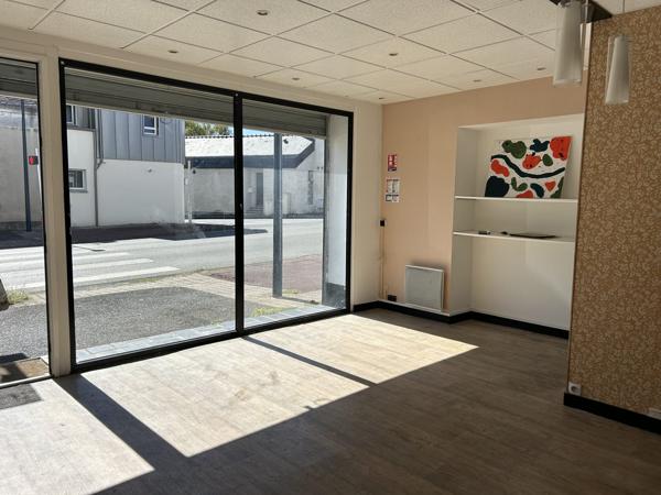 Local commercial 41 m2 – TRELAZE – Rue Jean Jaurès