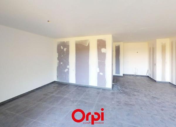 Appartement à vendre    3 pièces •  Mont-Saint-Martin