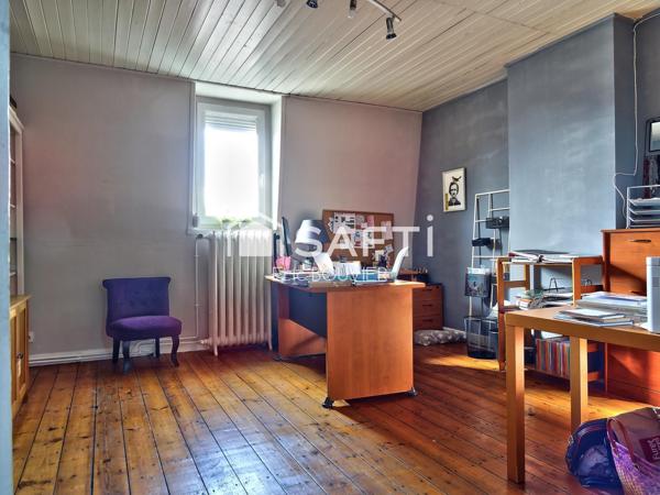 Charmante maison bourgeoise semi-individuelle de 199m²