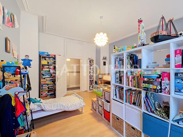 Metz (57000) APPARTEMENT 153M² // METZ SABLON // 3 GRANDES CH // 2 CAVES // 8 MIN A PIED DE LA GARE