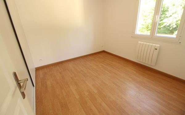 Appartement à louer    2 pièces • 37,50 m2 Viry-Châtillon