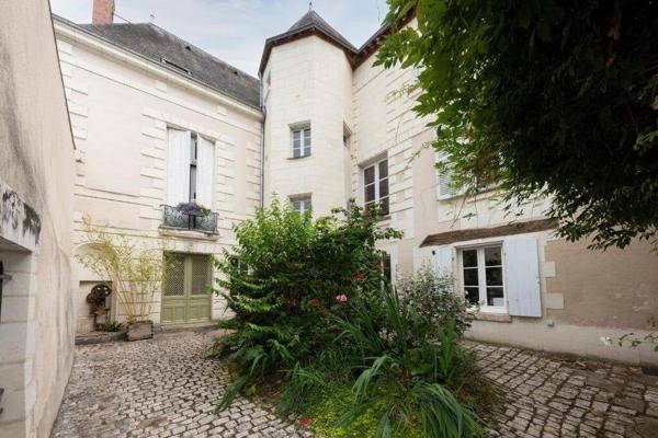 APPARTEMENT DUPLEX À VENDRE À SAINT AIGNAN SUR CHER