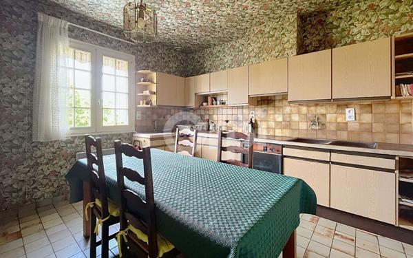 Maison à vendre    6 pièces •  Brive-la-Gaillarde