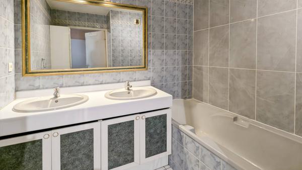 Appartement à vendre 3 pièces de 75 m²