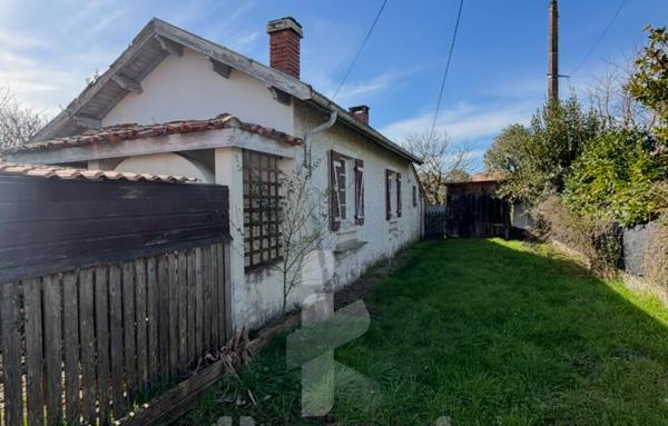 Maison de 61 m2 à rénover sur parcelle d’environ 610 m2   Proche des ports de Gujan, fort potentiel