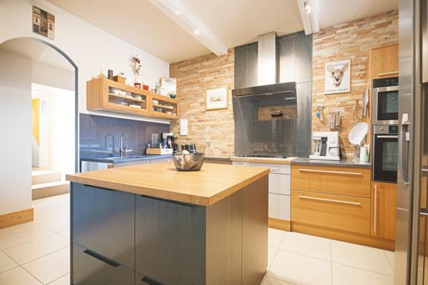 Maison 7 pièces - 180 m² Exclusivité efficity