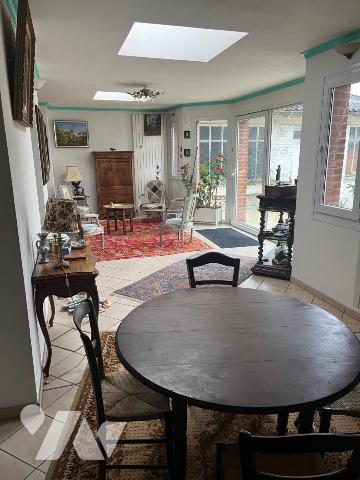 PROCHE GARE ET COMMODITES