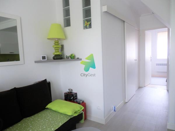 T3 Duplex traversant proche de tout