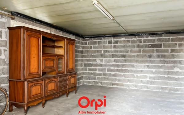 Maison à vendre    3 pièces •  Montluçon