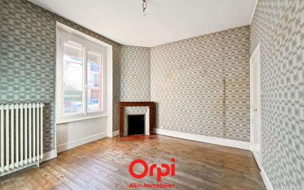 Maison à vendre    3 pièces •  Montluçon