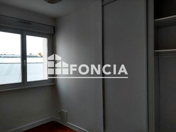 Location Appartement 3 pièces 56.08 m² - 27 RUE DU VERCORS Brest 29200