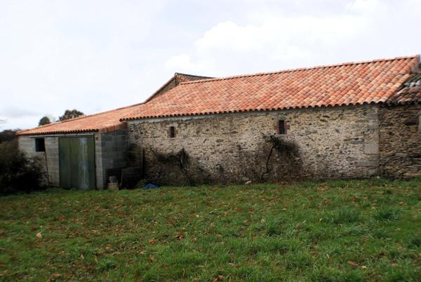 BATIMENTS A RENOVER TRANSFORMABLE EN HABITABLE