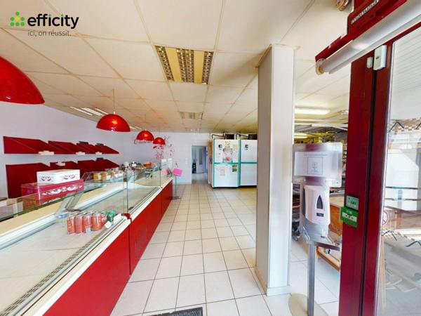Fonds De Commerce
        
        - 142 m² Exclusivité 149 900 € *