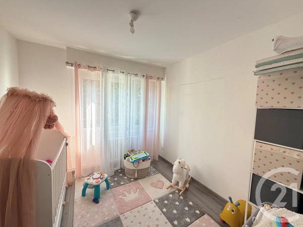 Appartement F4 à vendre  4 pièces - 89,17 m 2   STRASBOURG  - 67