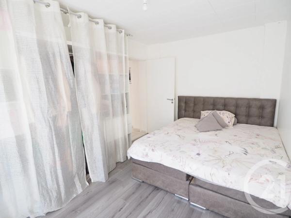 Appartement F4 à vendre  4 pièces - 89,17 m 2   STRASBOURG  - 67