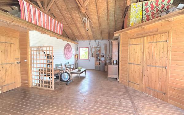 Maison à vendre    5 pièces • 174,90 m2 Sainte-Anne