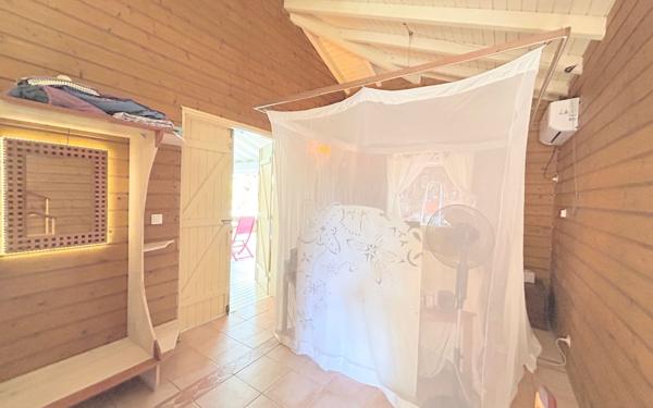 Maison à vendre    5 pièces • 174,90 m2 Sainte-Anne