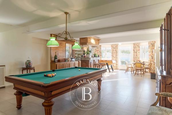 Mougins, Villa 5 Chambres -  430 m² à vendre