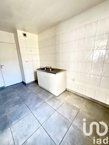 Appartement 4 pièces de 72 m² à Villeparisis (77270)